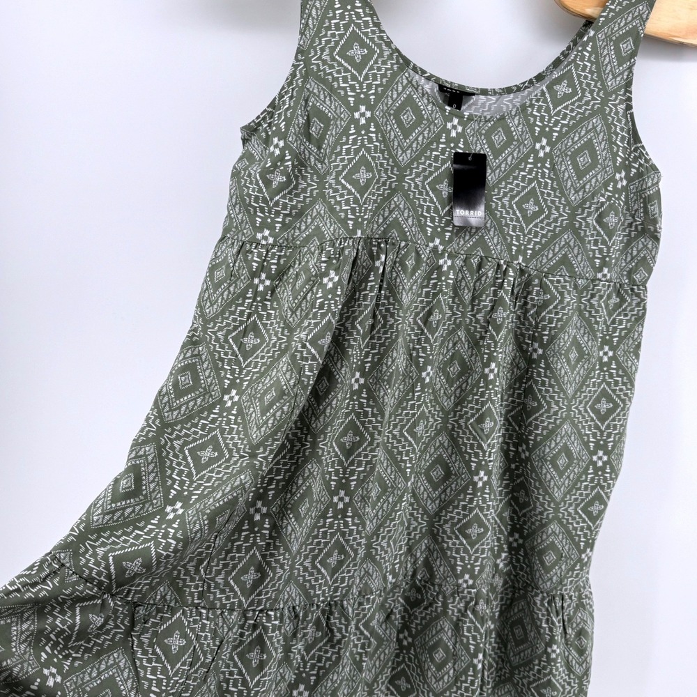 Torrid Babydoll Dress Size 0 Olive Green Geometric Print Tiered Pocket Tank
